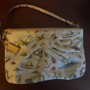 Coach beach summer pouch